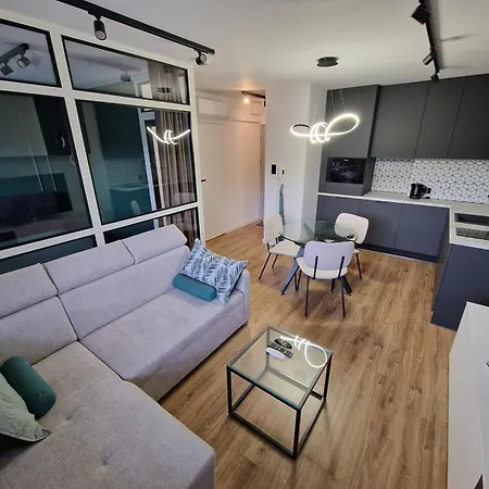 Soft Modern Serock